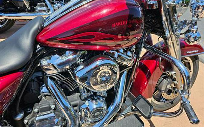 2017 Harley-Davidson Road King®