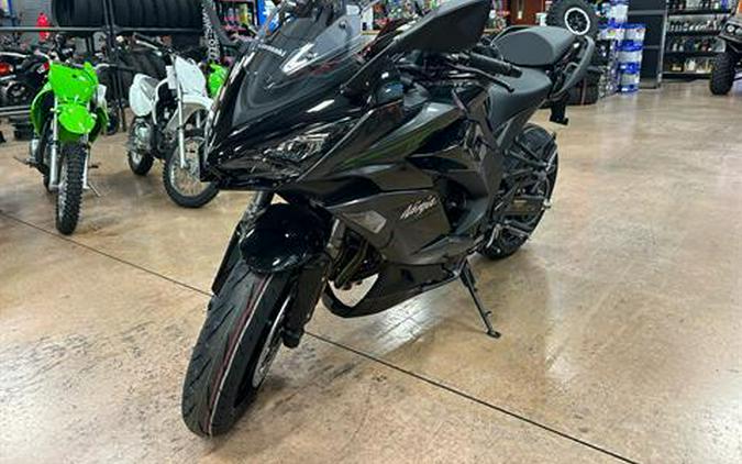 2025 Kawasaki Ninja 1100SX ABS