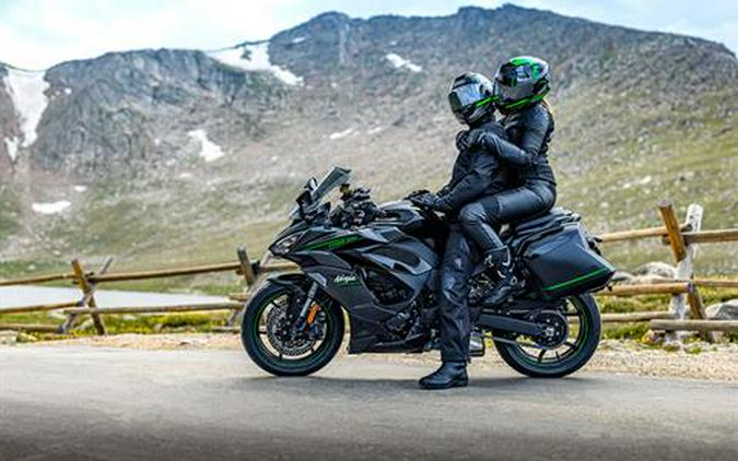 2025 Kawasaki Ninja 1100SX ABS