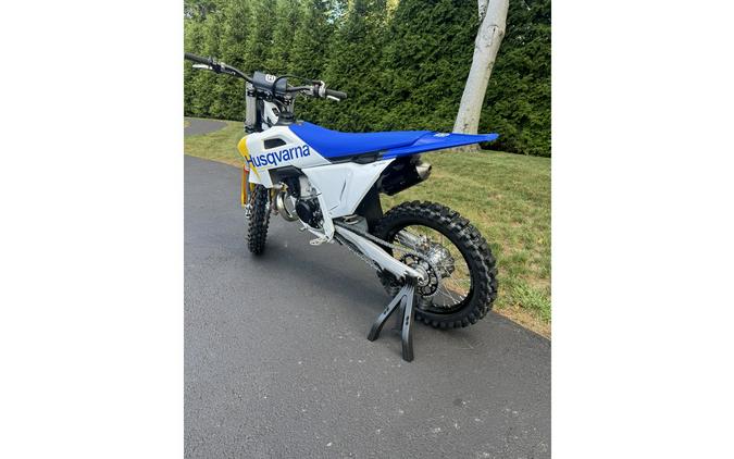2027 TC 300 - Husqvarna Motorcycles