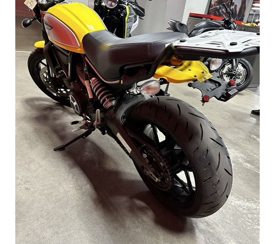 2015 Ducati Scrambler Icon '62 Yellow