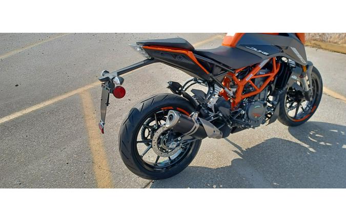 2023 KTM 390 DUKE