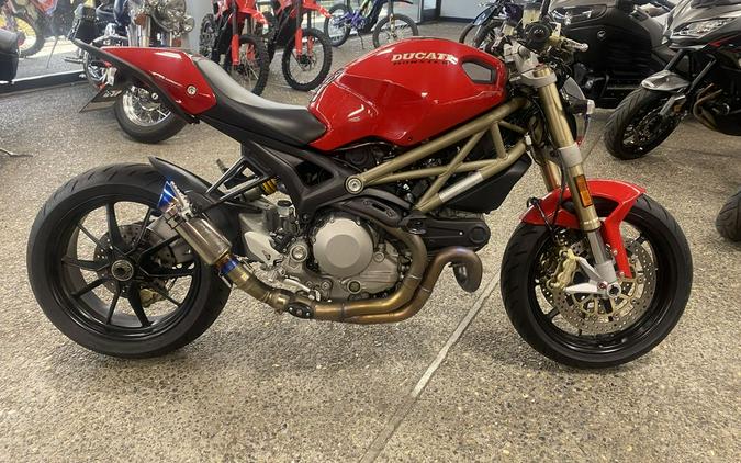 2013 Ducati Monster 1100 EVO