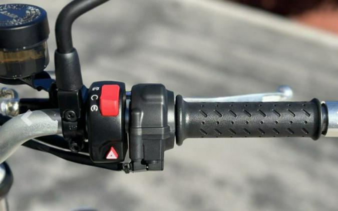 2025 Triumph Scrambler 900 Jet Black