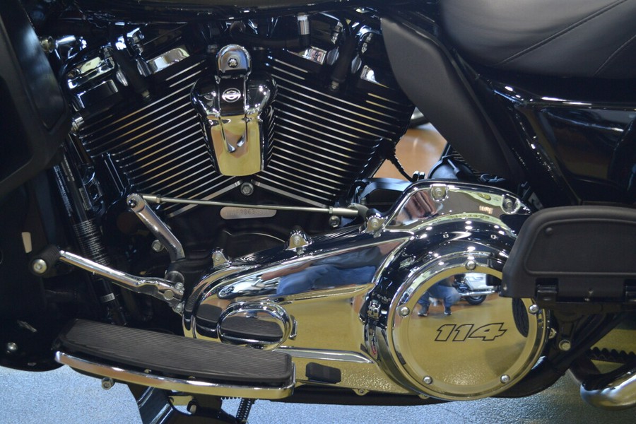 2024 Harley-Davidson® Tri Glide® Ultra - FLHTCUTG
