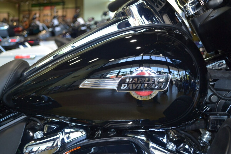2024 Harley-Davidson® Tri Glide® Ultra - FLHTCUTG