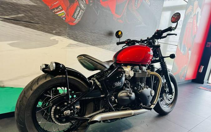 2023 Triumph Bonneville Bobber Red Hopper