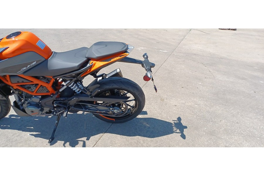 2023 KTM 390 DUKE