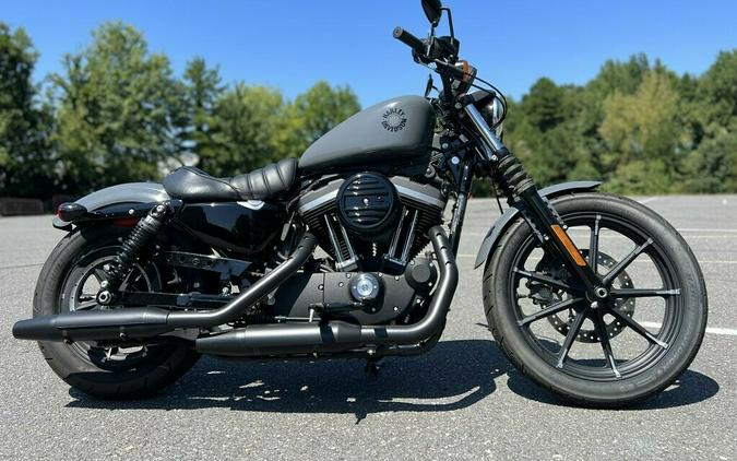 2022 Harley-Davidson Iron 883 Review [Air-Cooled Sportster]