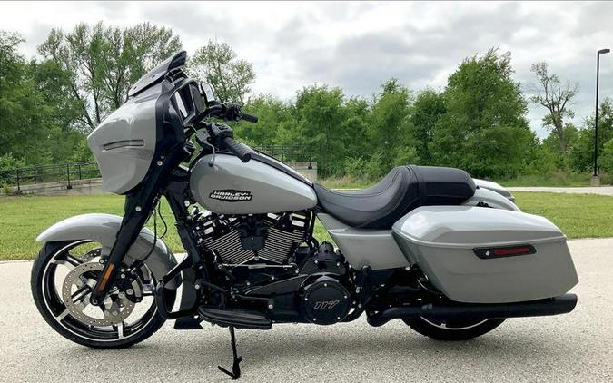 2024 Harley-Davidson® FLHX - Street Glide®