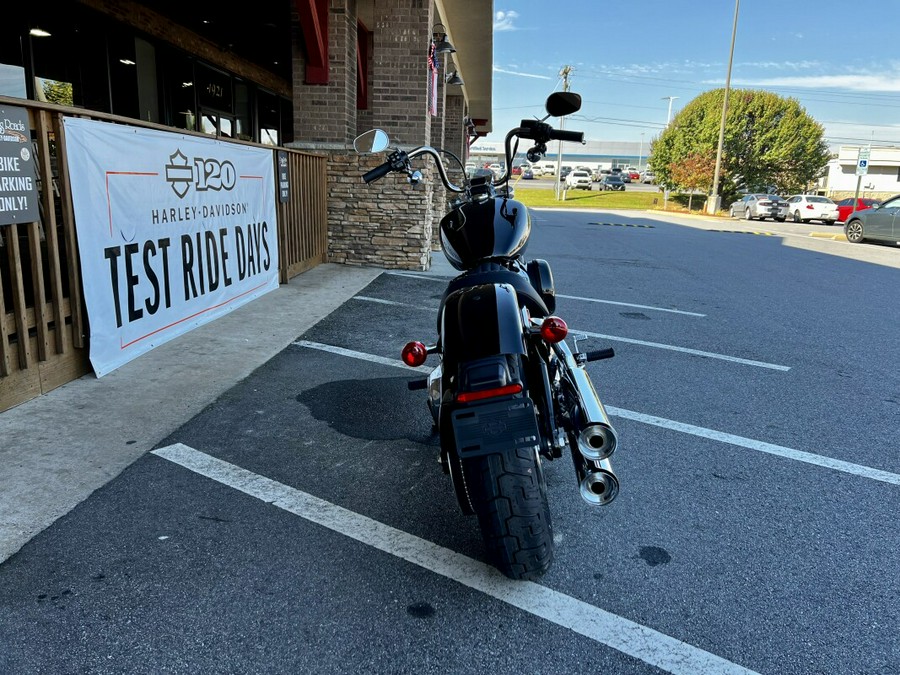 2023 Harley-Davidson Softail Standard Vivid Black