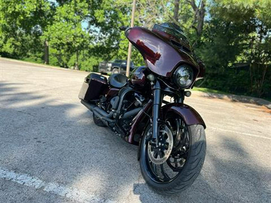 2018 Harley-Davidson Street Glide® Special