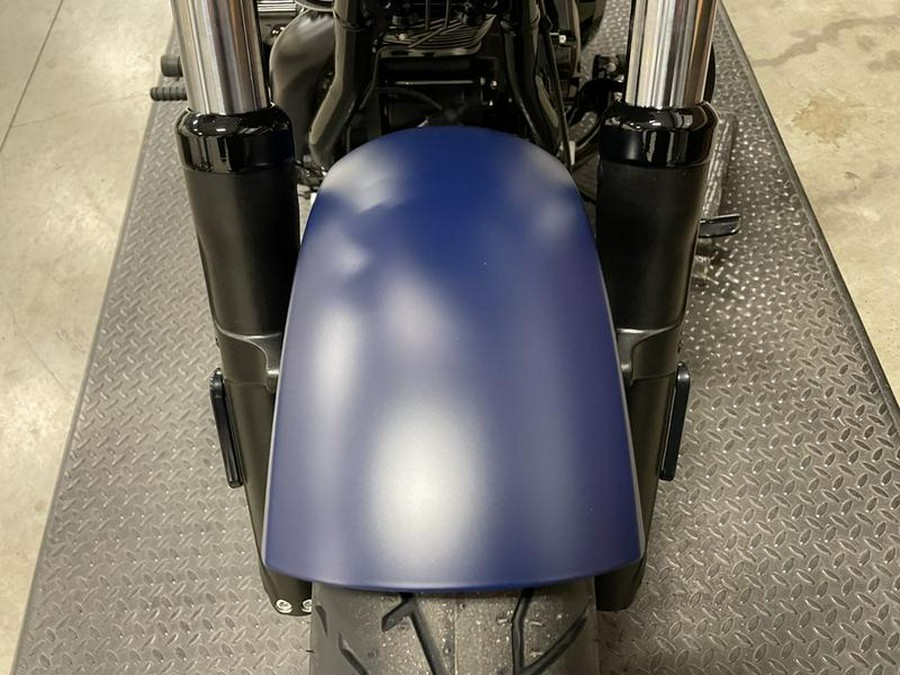 2024 Indian Motorcycle® Chief Dark Horse® Springfield Blue Smoke