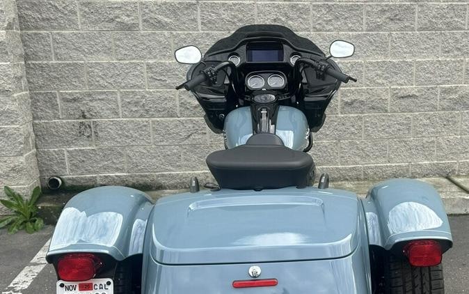 Harley-Davidson Road Glide 3 2024 FLTRT 84564434 SHARKSKIN W/ PINSTRIPE