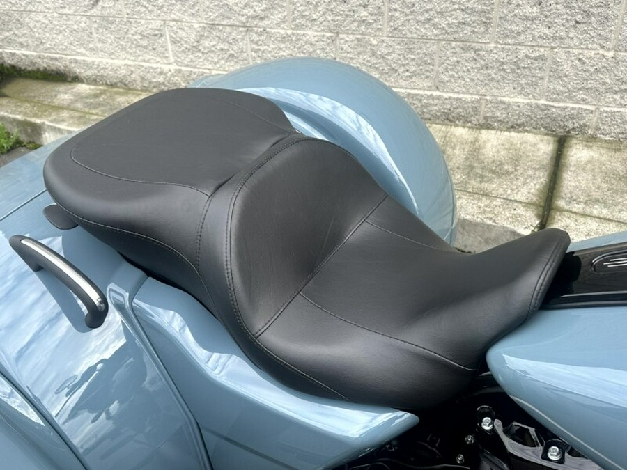 2024 Harley-Davidson® Road Glide® 3 Sharkskin Blue - Black Finish