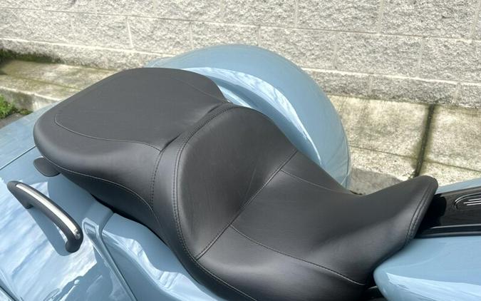 Harley-Davidson Road Glide 3 2024 FLTRT 84564434 SHARKSKIN W/ PINSTRIPE