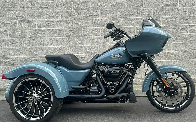 Harley-Davidson Road Glide 3 2024 FLTRT 84564434 SHARKSKIN W/ PINSTRIPE