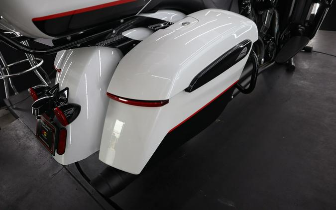 2022 Indian Challanger Dark Horse Icon