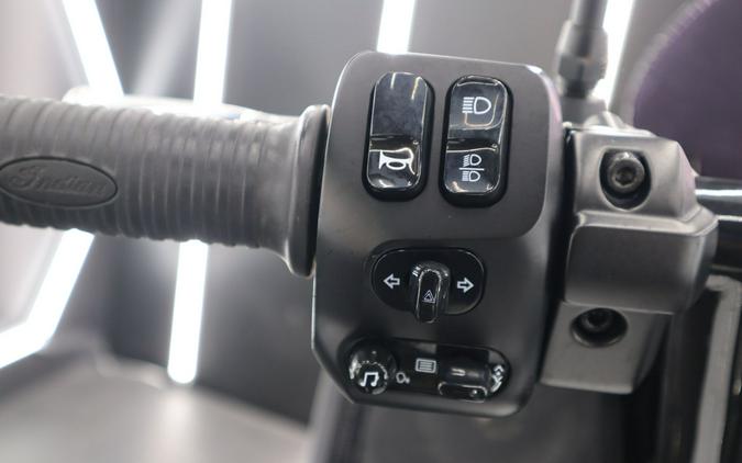 2022 Indian Challanger Dark Horse Icon