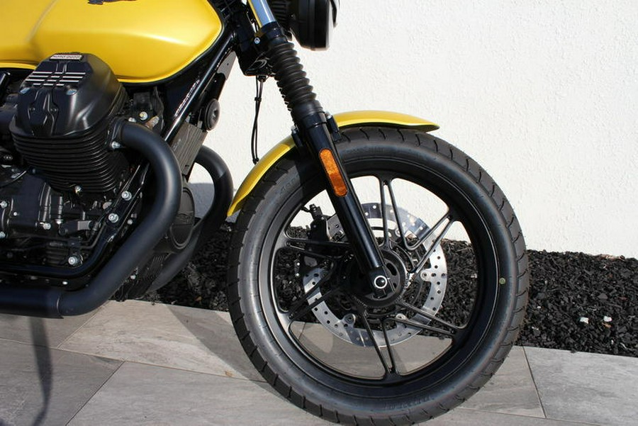 2022 Moto Guzzi V7 Stone E5