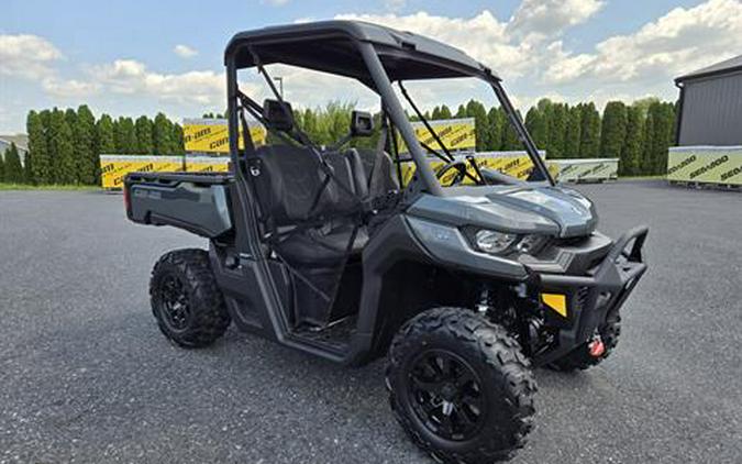 2024 Can-Am Defender XT HD9