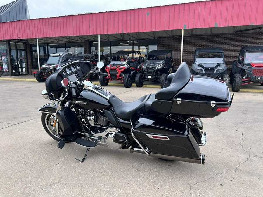 2018 Harley-Davidson® FLHTCU - Electra Glide® Ultra Classic®