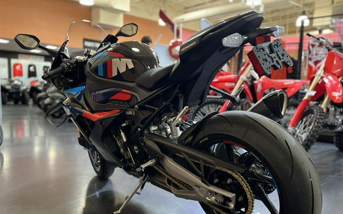 2026 BMW M 1000 RR Blackstorm MetallicM Motorsport
