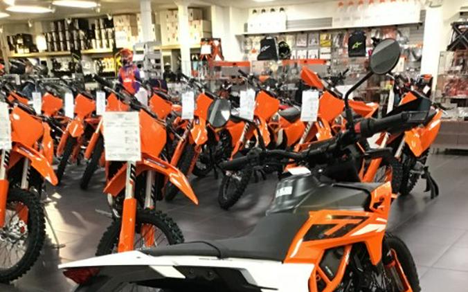 2026 KTM 390 Enduro R