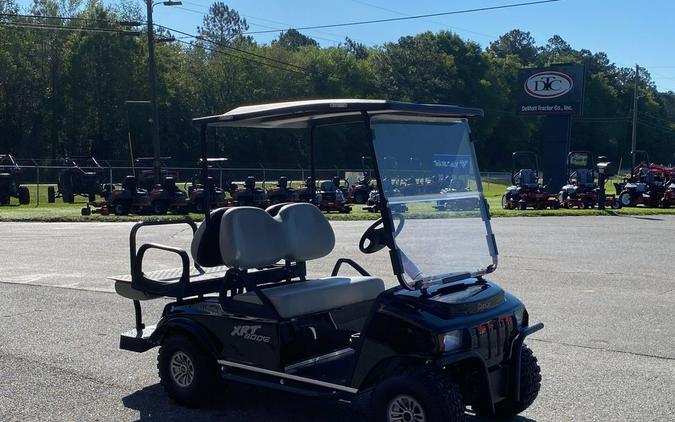 2023 Club Car® XRT800 Electric