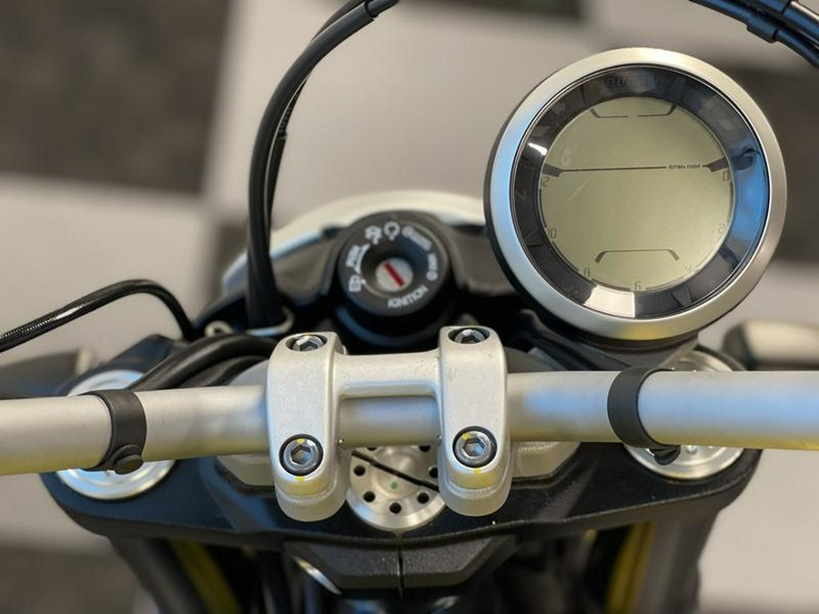 2021 Ducati Scrambler Icon 62 Yellow