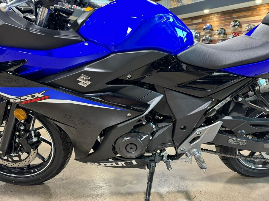 2022 Suzuki GSX 250R ABS