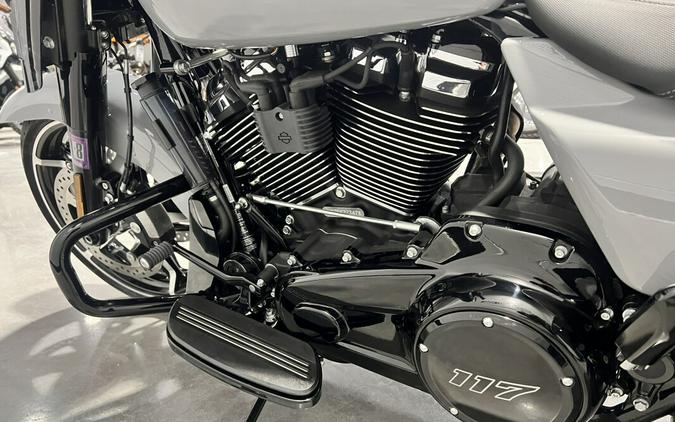 2025 Harley-Davidson® Street Glide® Billiard Gray FLHX