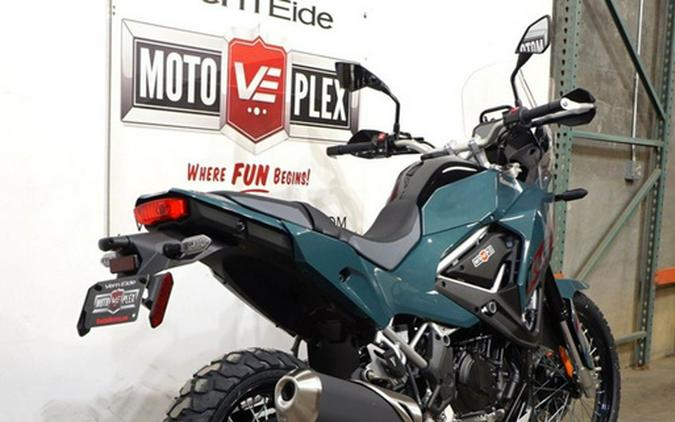 2026 Kawasaki KLE500 SE ABS