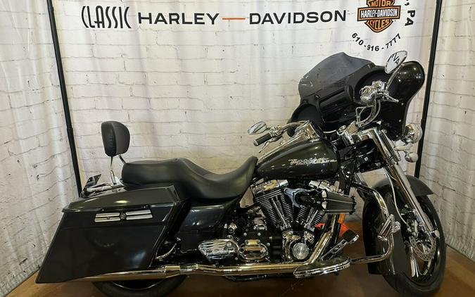 2007 Harley-Davidson Road King® Custom FLHRS Black Pearl