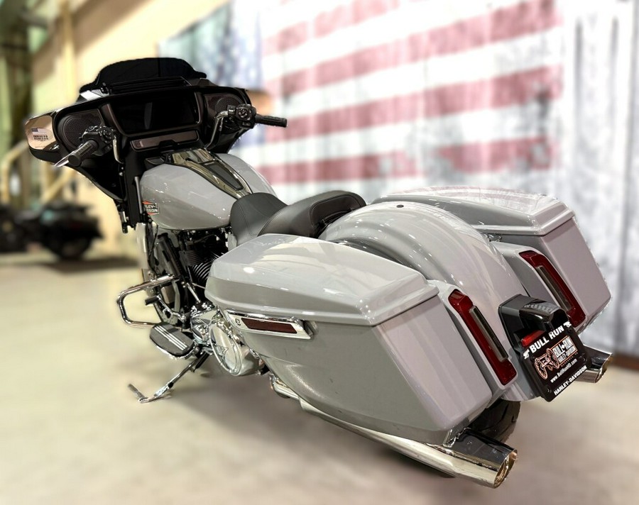 2026 FLHX Street Glide