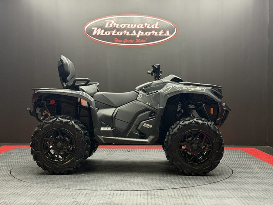 2027 Can-Am Outlander MAX XT 700