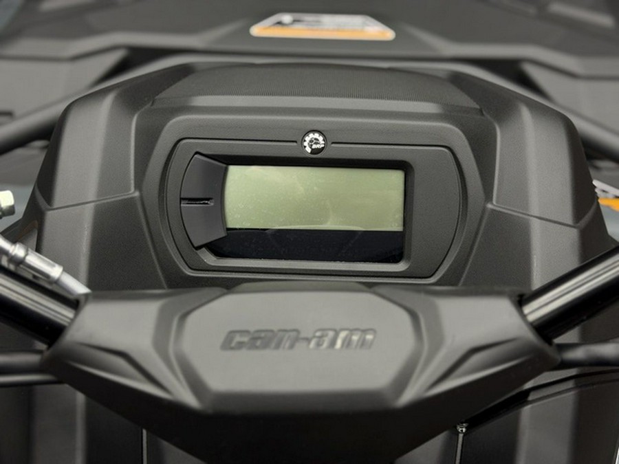 2027 Can-Am Outlander MAX XT 700