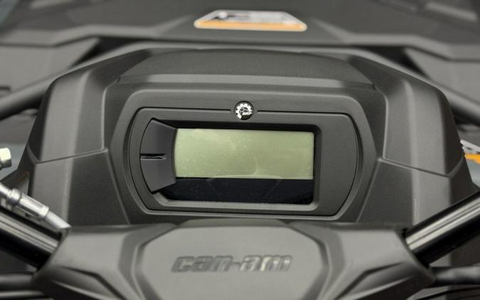 2027 Can-Am Outlander MAX XT 700