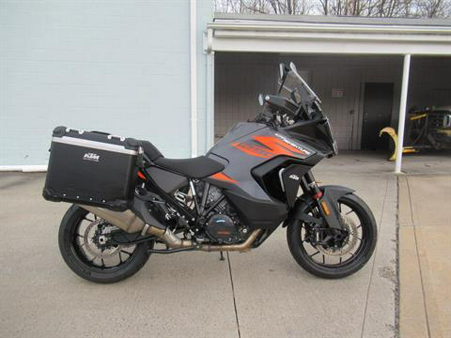 2022 KTM 1290 Super Adventure S