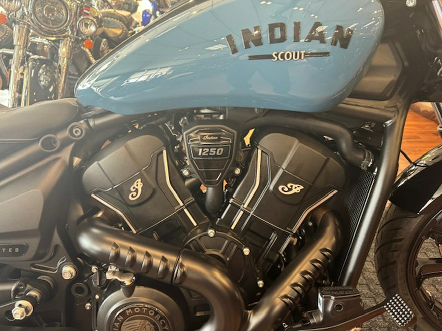 2025 Indian Motorcycle® Sport Scout® Limited + Tech