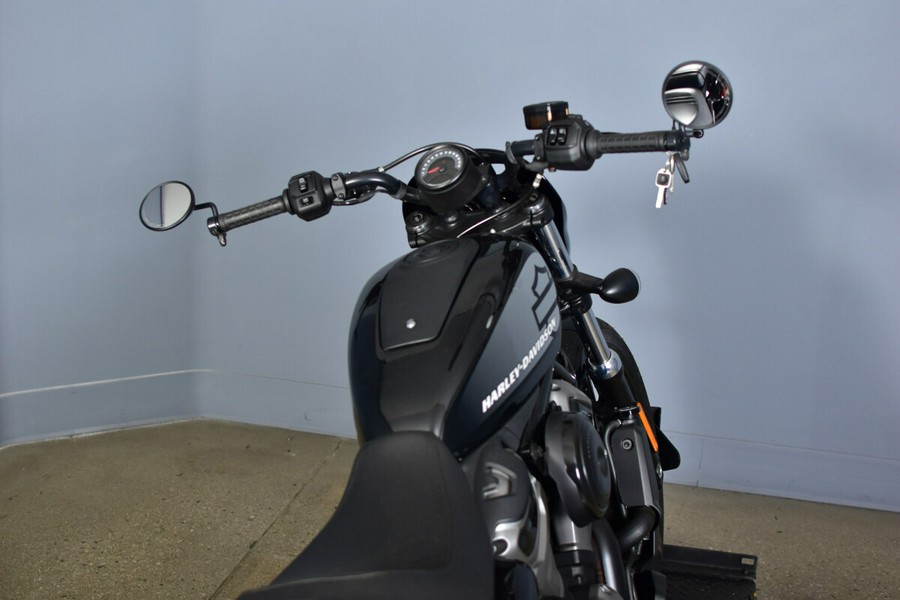 2022 Harley-Davidson Nightster