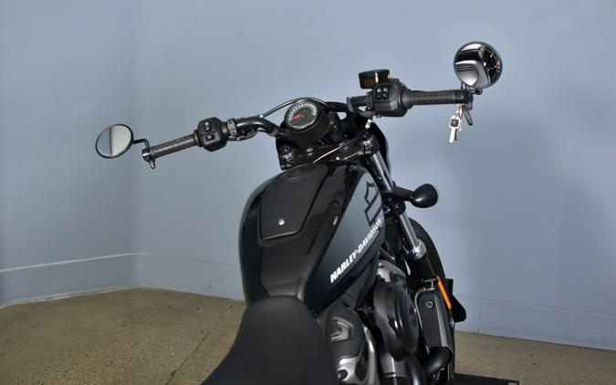 2022 Harley-Davidson Nightster