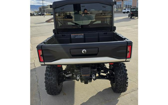 2026 Can-Am Defender Limited HD11