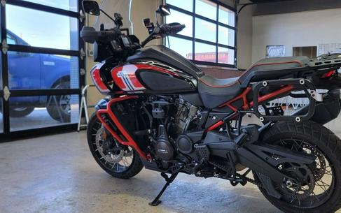 2024 Harley-Davidson® RA1250SE - CVO™ Pan America®