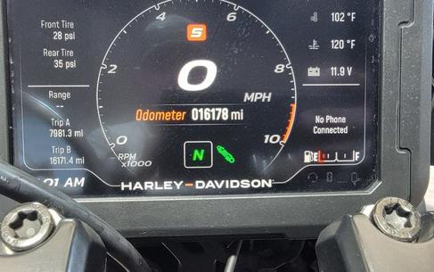 2024 Harley-Davidson® RA1250SE - CVO™ Pan America®