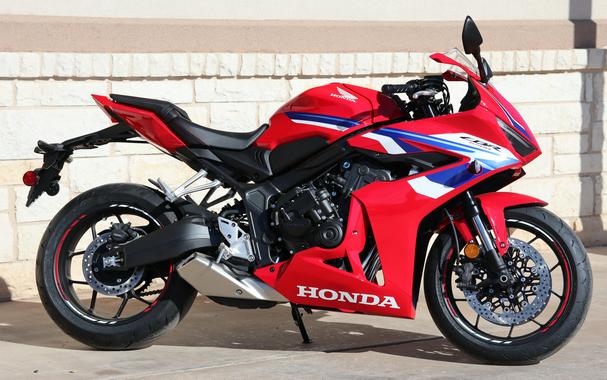 2026 HONDA CBR650R E-CLUTCH
