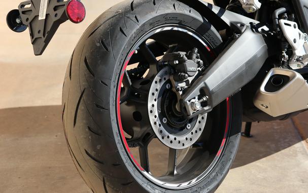 2026 HONDA CBR650R E-CLUTCH