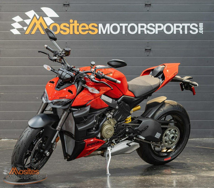 2024 Ducati Streetfighter V4 Red