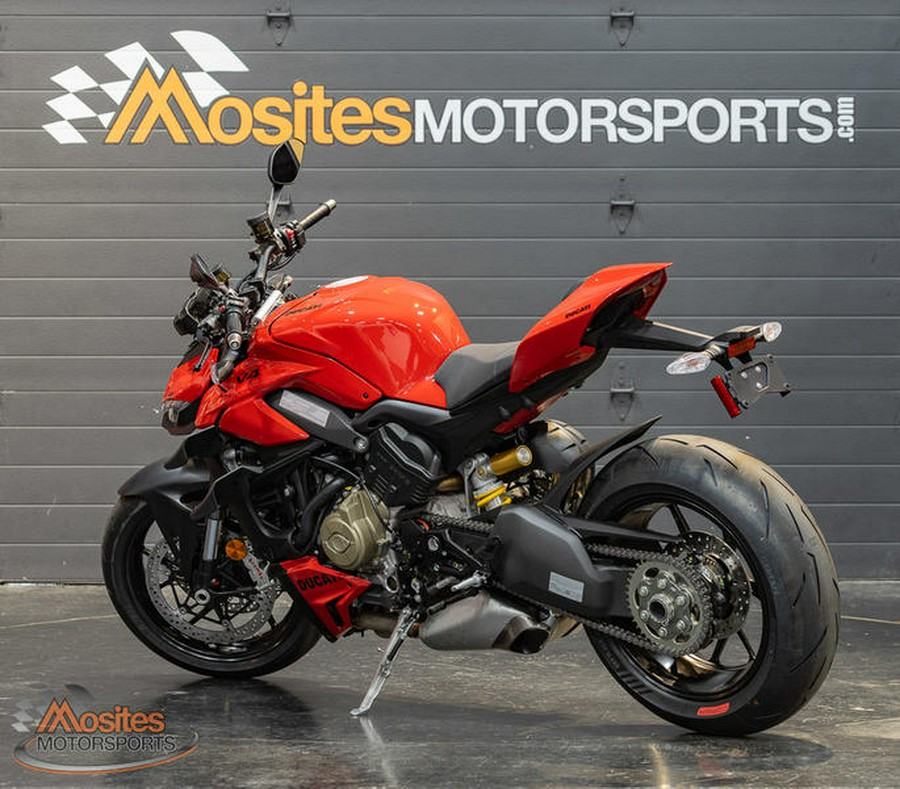 2024 Ducati Streetfighter V4 Red