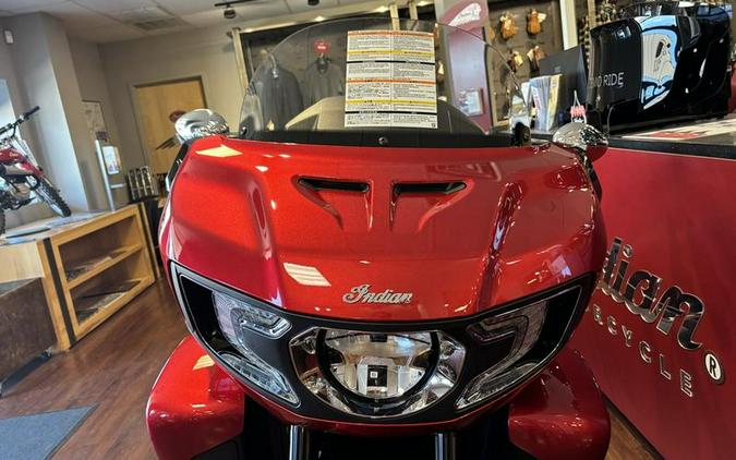 2024 Indian Motorcycle® Pursuit® Limited® with PowerBand Audio Package Sunset Red Metallic